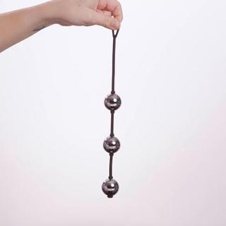 EasyToys Geisha Metal Kegel Balls - Hand Video