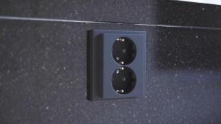 Dubbele wandcontactdoos: mooi voor elk interieur, snel en veilig geïnstalleerd | Busch-Jaeger