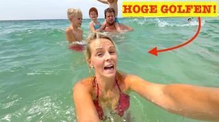 🌊 HOGE GOLF SLOEG BIJNA OVER ONS HEEN! 😱 ( stranddag in Dubai) | Bellinga Vlog #3360