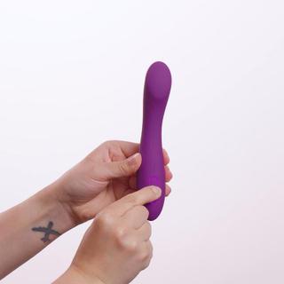 SVAKOM Amy 2 G-Spot Vibrator - Hand Video