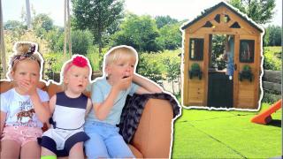 DiT SPEELHUiSJE HADDEN DE KiDS NiET VERWACHT! | Bellinga Vlog #1755