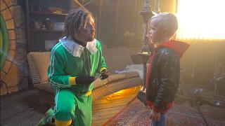 LUAN MOET COOLE PiET REDDEN! | SiNTERKLAASFiLM BACKSTAGE VLOG #1