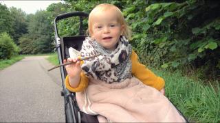 HiEROM GAAT LUXY NiET NAAR HET KiNDERDAGVERBLiJf | Bellinga Vlog #1785