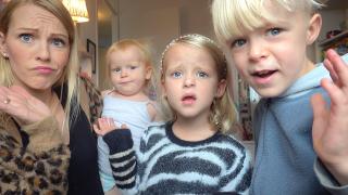 WAAROM BLiJVEN WiJ THUiS iN DE HERFSTVAKANTiE? | Bellinga Vlog #1890