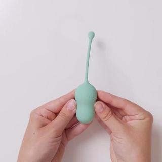 AMORELIE Originals Liaison 2.0 Mint Liebeskugel-Set - Hand Video