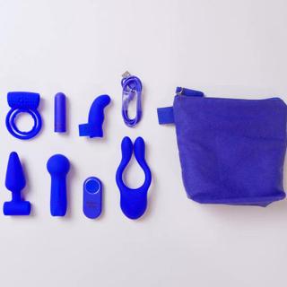 LoveBoxxx Naughty Getaway Travelbag - Hand Video