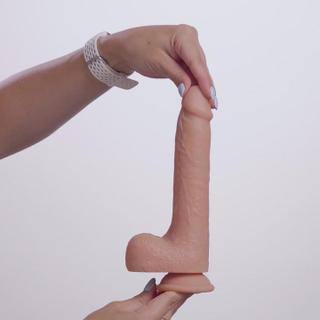 Real Fantasy Bruce Vibrating, Thrusting & Heating Dildo - Hand Video