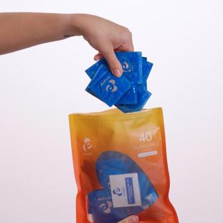 EasyGlide Flavoured Condoms x40 - Hand Video