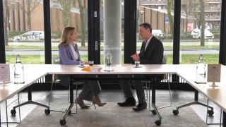 Ondernemerslounge (RTL7) | 3.7.07 | Laurien op bezoek bij Beleggen.com
