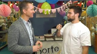 Quality Time op Zondag | 6.7 | Geboortekoekjes | Op de beurs