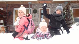 TOCH SNEEUWVRiJ VAN SCHOOL | Bellinga Vlog #2006