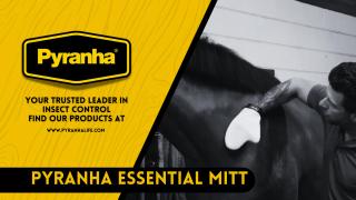 Pyranha Animal Health Essential Mitt