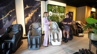 Ondernemerslounge (RTLZ) | 14.5.06 | Laurien bij Komoder Massagestoelen